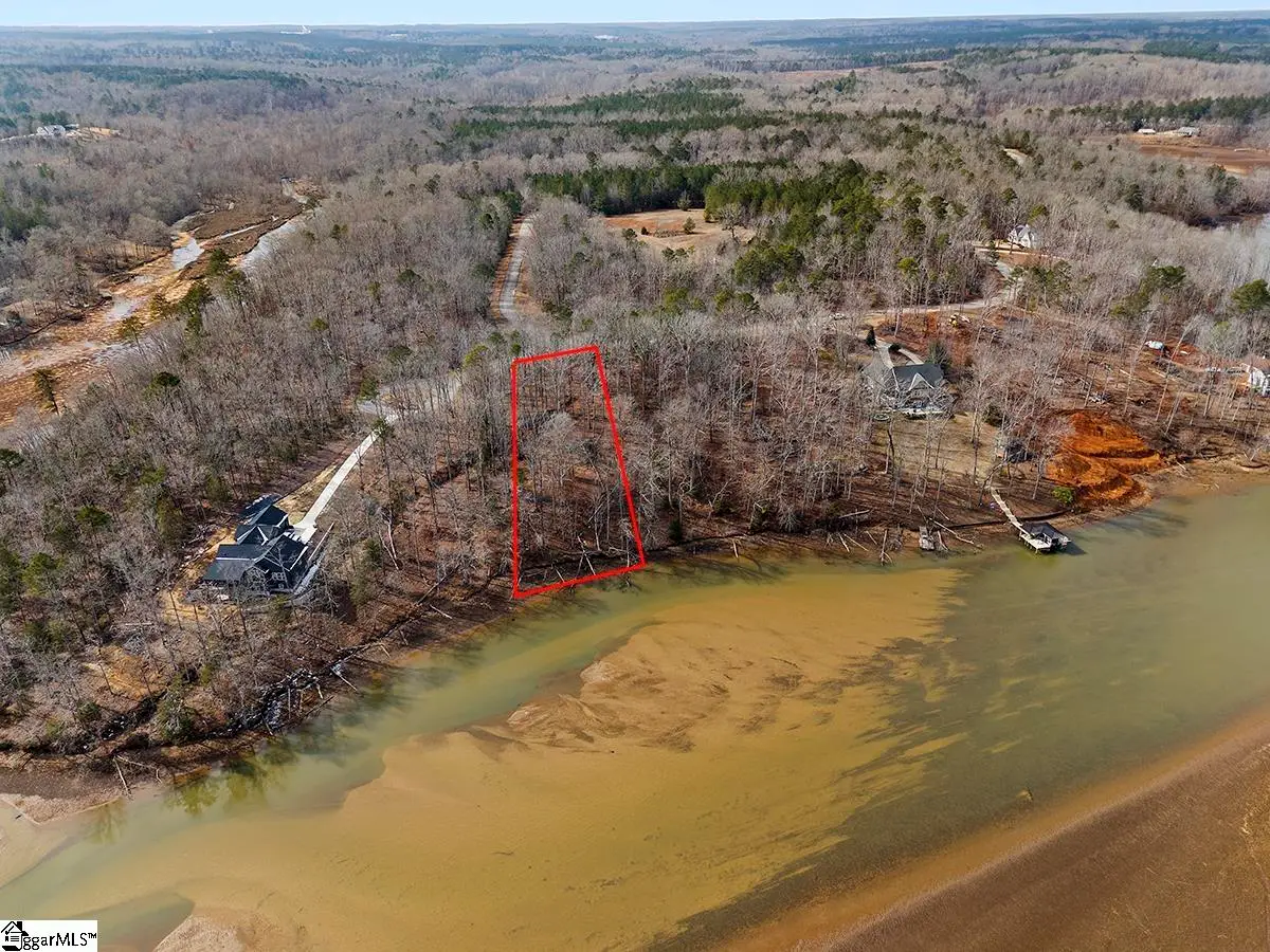 429 Terrapin Pointe Road, Hodges, SC 29653 - Image #1