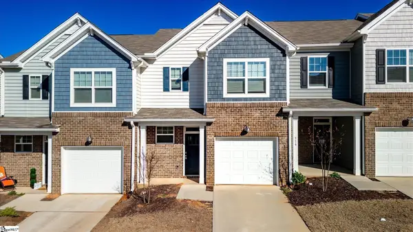 318 E Compass Way, Easley, SC 29640