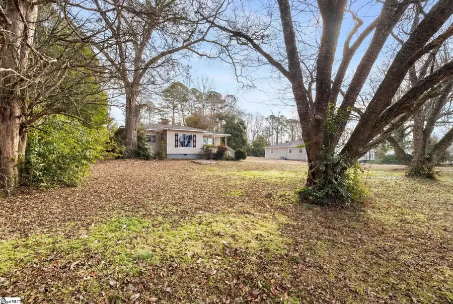 11601 Us 221, Woodruff, SC 29388 - #3