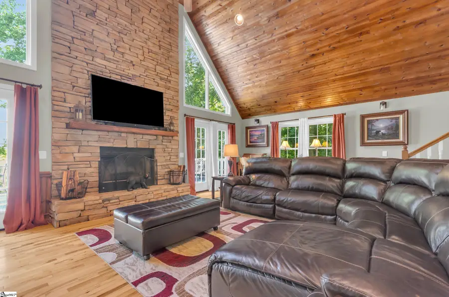 409 The Bear Boulevard, Tamassee, SC 28686 - #3