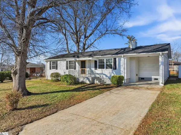 4 Neville Circle, Greenville, SC 29617