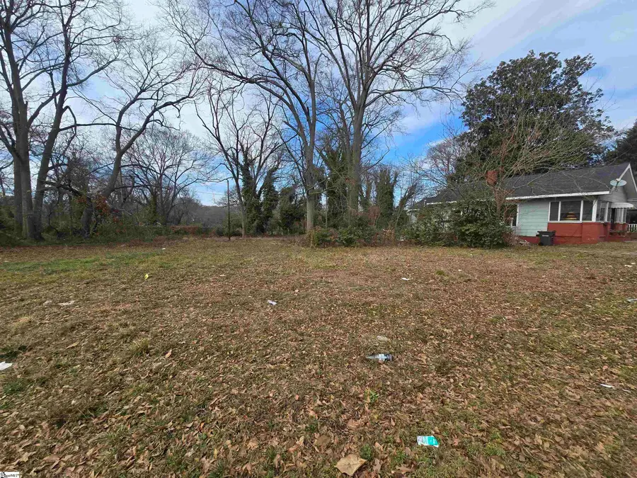 562 Hugh Street, Spartanburg, SC 29650 - #2