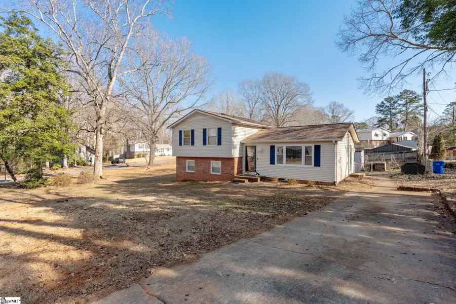 128 Buckey Court, Simpsonville, SC 29680 - Image #2