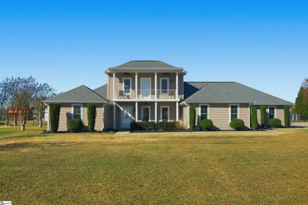 202 Muth Avenue, Pelzer, SC 29669