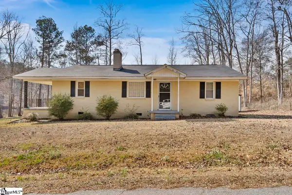 437 Sugar Creek Road, Laurens, SC 29360