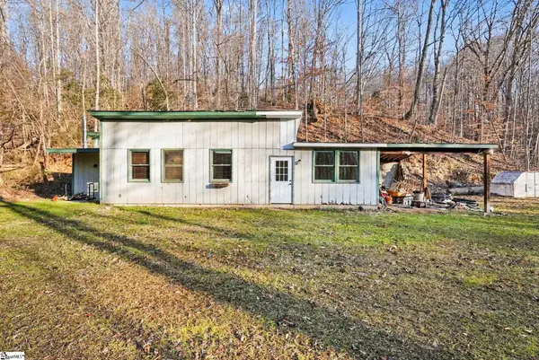 60 Chestnut Mountain Road, Travelers Rest, SC 29690