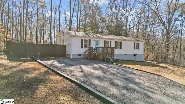 303 Bushy Creek Road, Woodruff, SC 29388