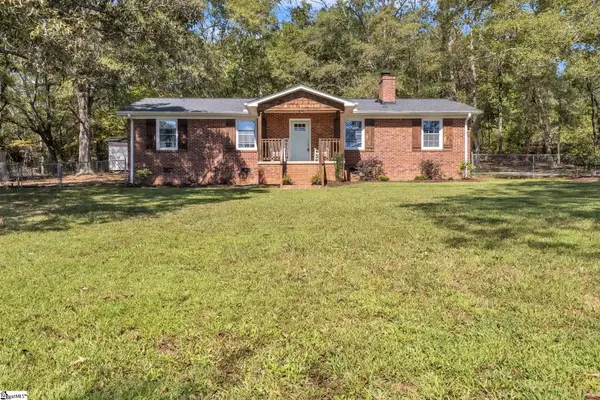 1371 Pine Log Ford Road, Taylors, SC 29687