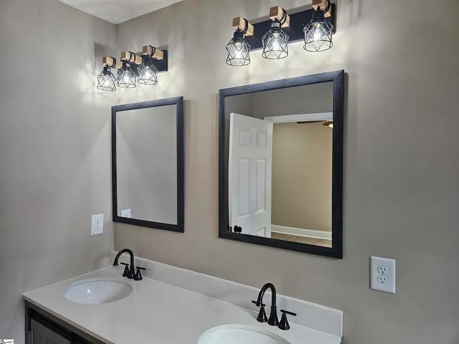 20 Ridgeway Drive, Greenville, SC 29605 - #3