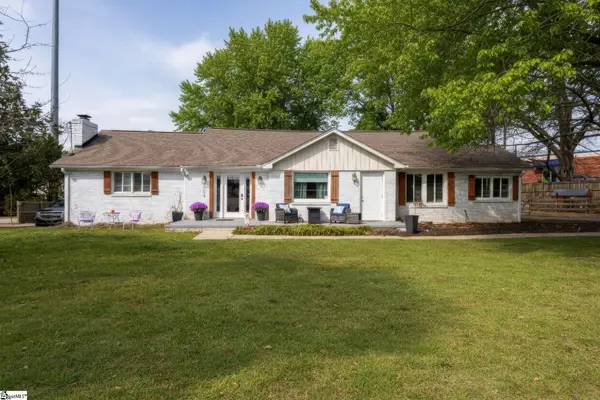 709 Old Rutherford Road, Taylors, SC 29687