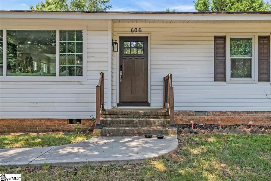 606 Davenport Road, Simpsonville, SC 29680 - #2