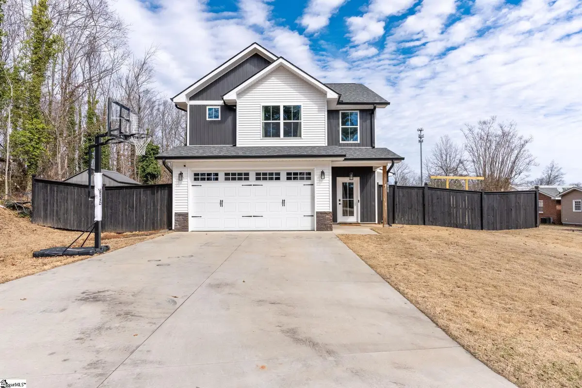 613A Old Rutherford Road, Taylors, SC 29687 - #1