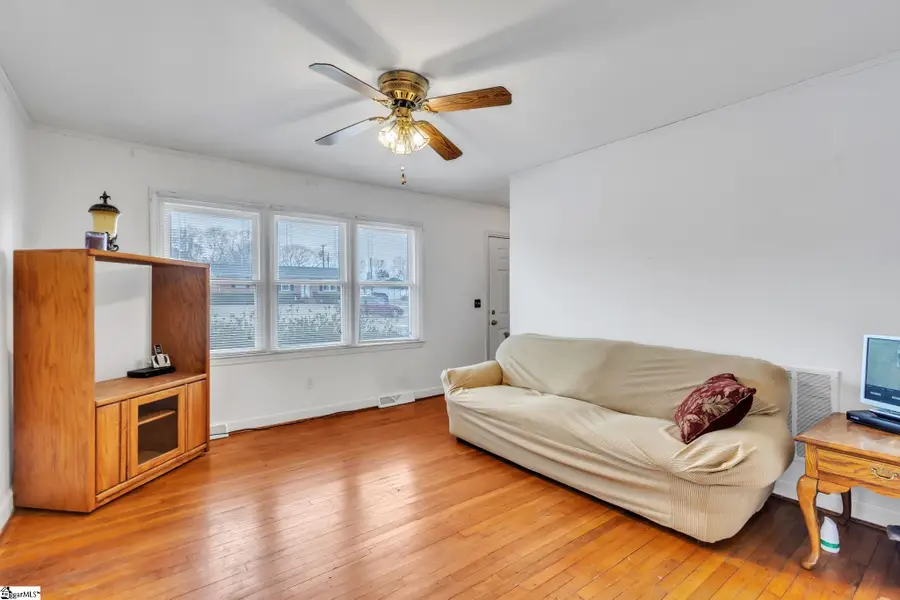 34 Fowler Drive, Woodruff, SC 29388 - #3