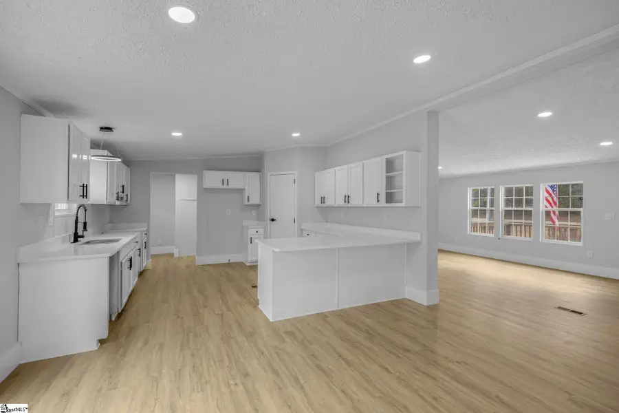 3824 Chesnee Highway, Gaffney, SC 29341-5205 - #3