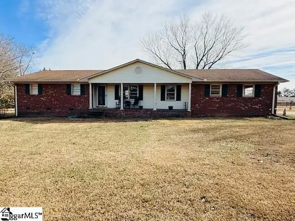 138 Northgate Circle, Boiling Springs, SC 29316