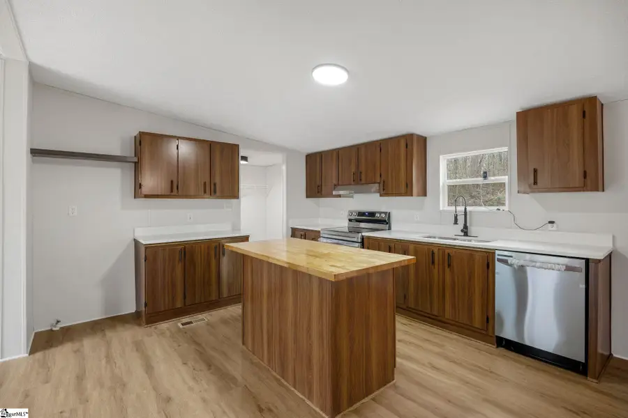 1265 Old Switzer Road, Woodruff, SC 29388-8331 - #2