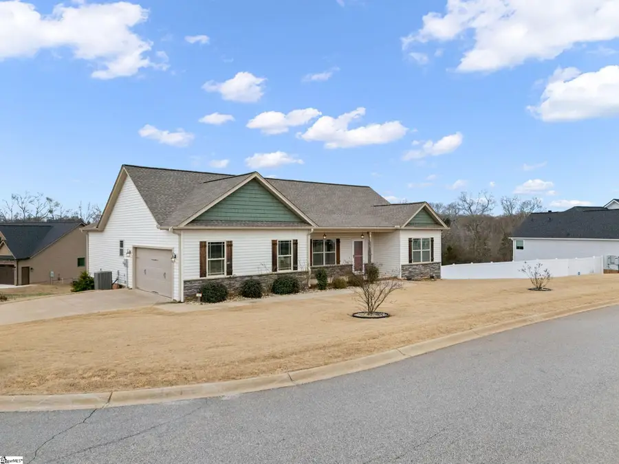 702 Cheyanne Court, Greer, SC 29651 - #3