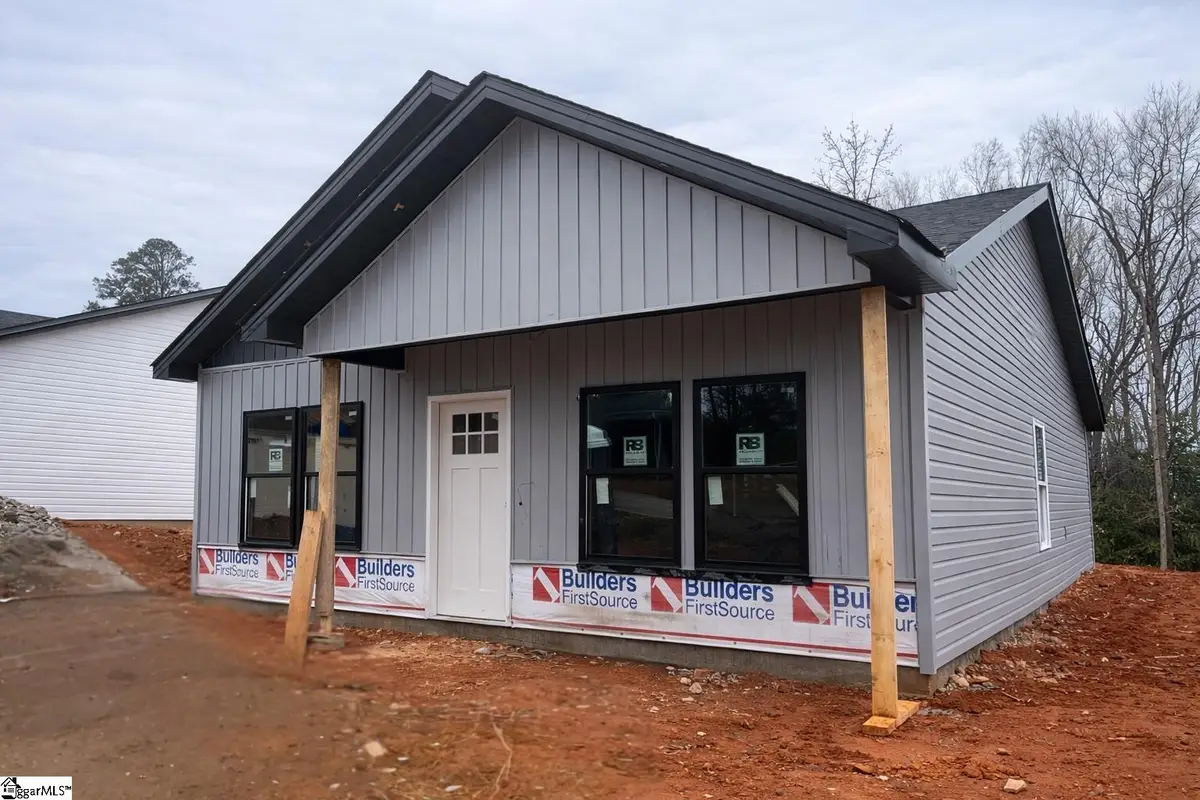 16 Poplar Street, Woodruff, SC 29388 - #1