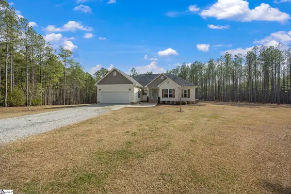 1470 Bolt Road, Gray Court, SC 29645