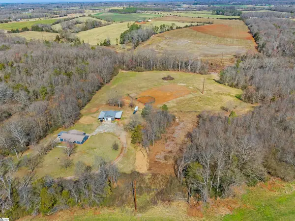 1320 Highway 182, Fair Play, SC 29643-2117