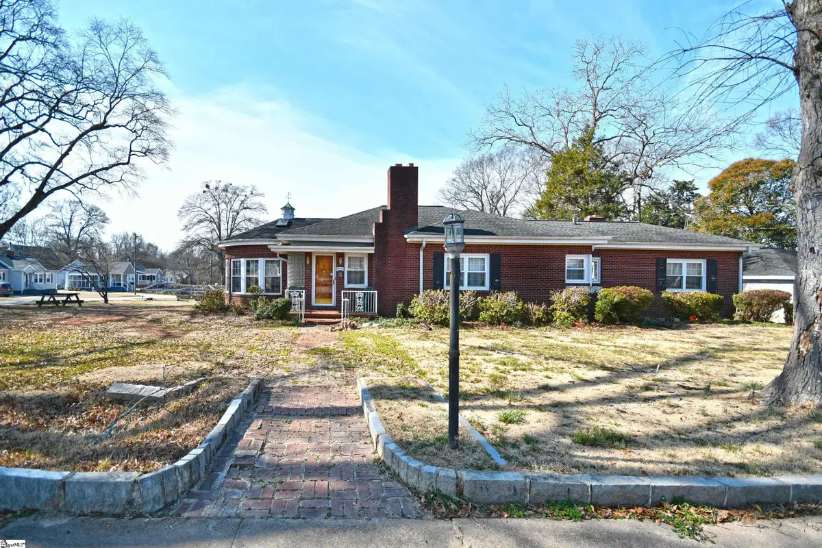 6 Beatrice Street, Greenville, SC 29611 - #1