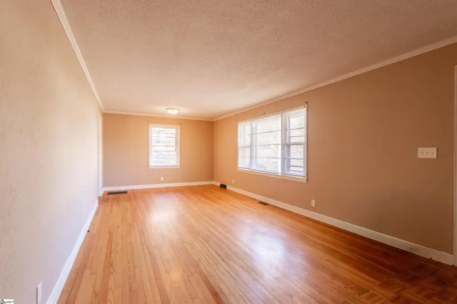 49 Foxhall Road, Greenville, SC 29605 - #3