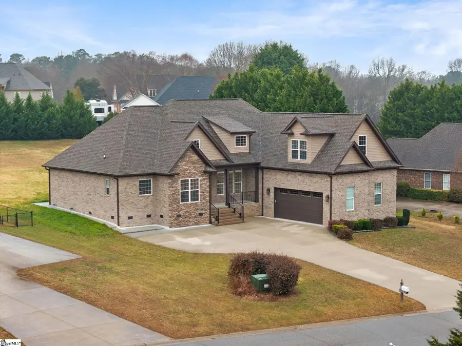 815 Shadow Creek Drive, Inman, SC 29349 - #2