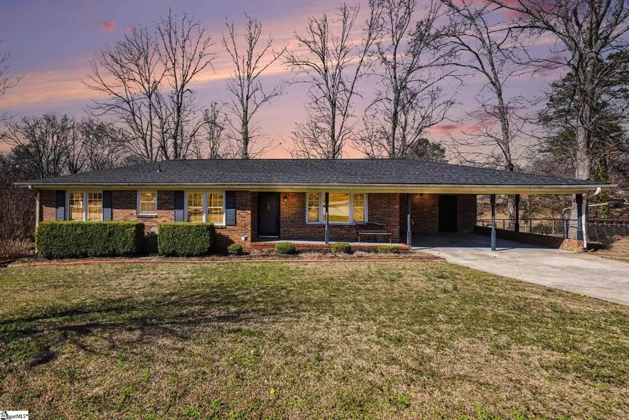 22 Woodridge Drive, Greenville, SC 29611 - #2