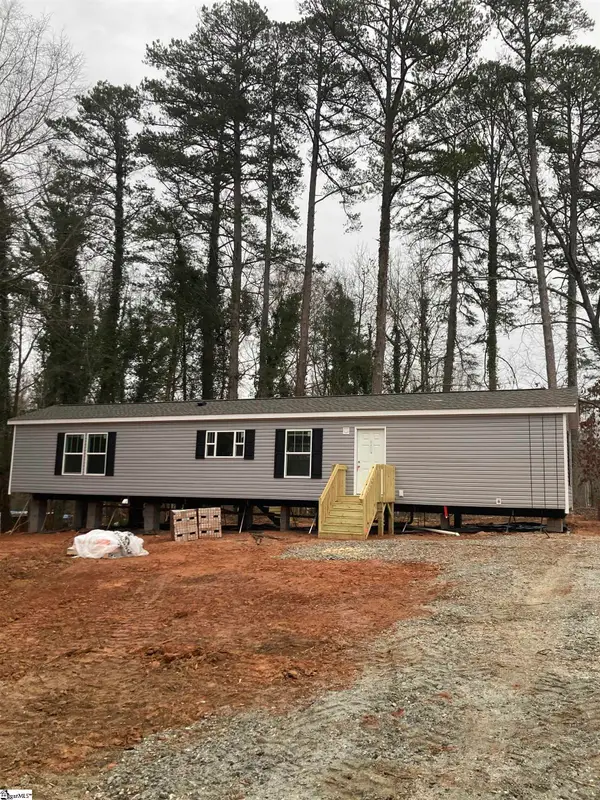 298 N Davis Drive, Fair Play, SC 29643