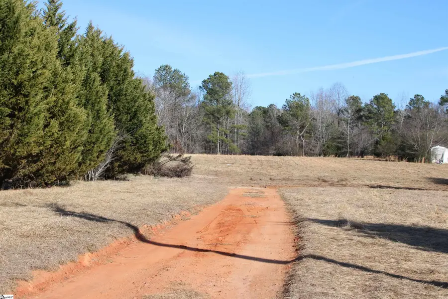 460 N Major Road, Belton, SC 29627 - #2