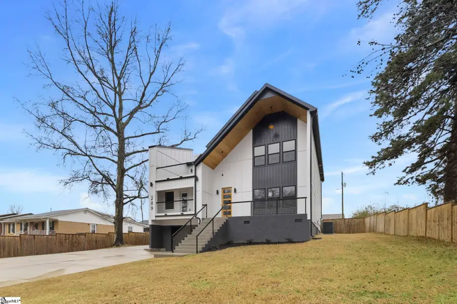 209 Redmond Drive, Fountain Inn, SC 29644 - #3