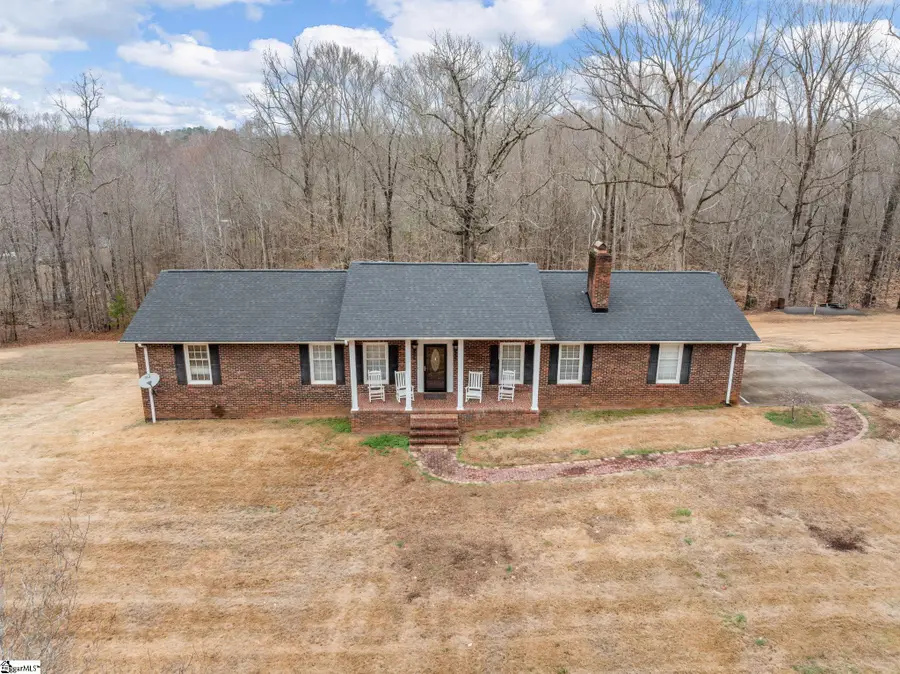170 Oak Ridge Drive, Jonesville, SC 29353 - #3