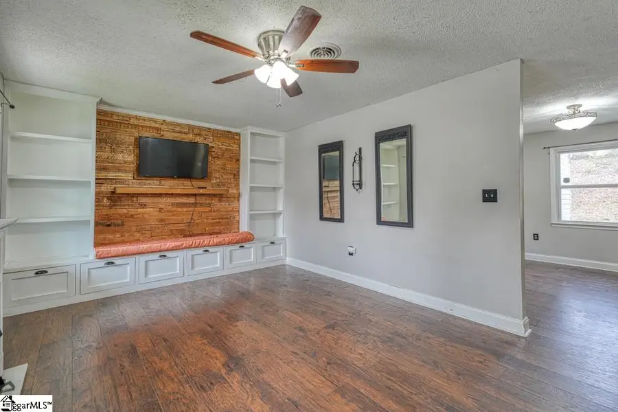 130 Lincoln Drive, Spartanburg, SC 29306 - #2