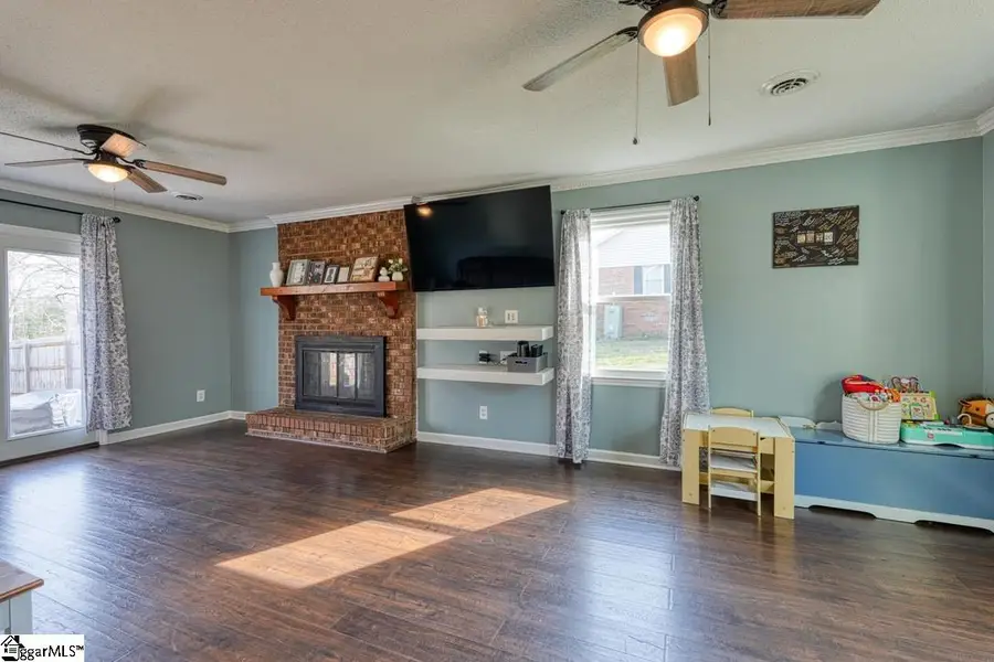 101 Shenandoah Drive, Spartanburg, SC 29301 - #3