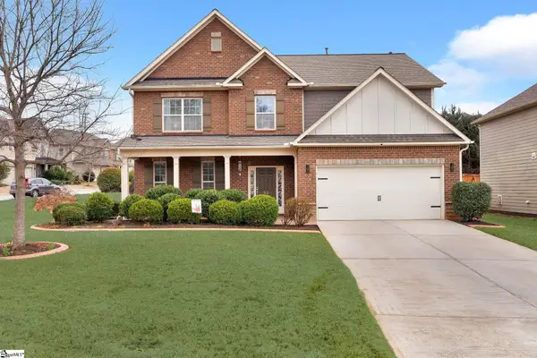 54 Wood Hollow Circle, Greer, SC 29650-4662