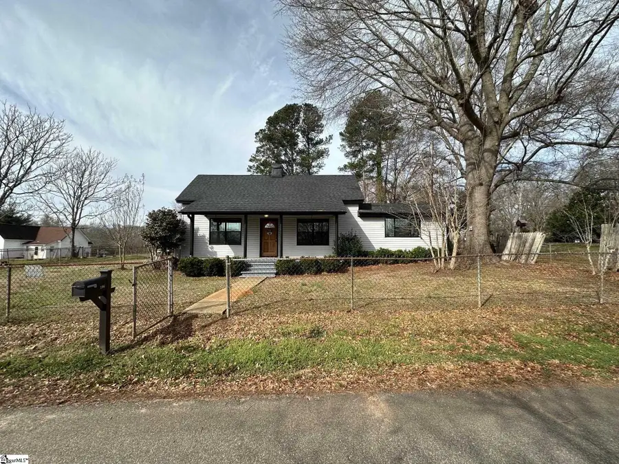 196 Orchard Street, Cowpens, SC 29330 - #2