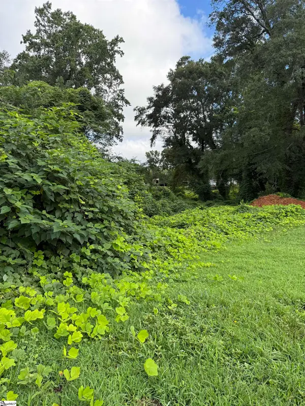 1650 Farley Avenue, Spartanburg, SC 29301