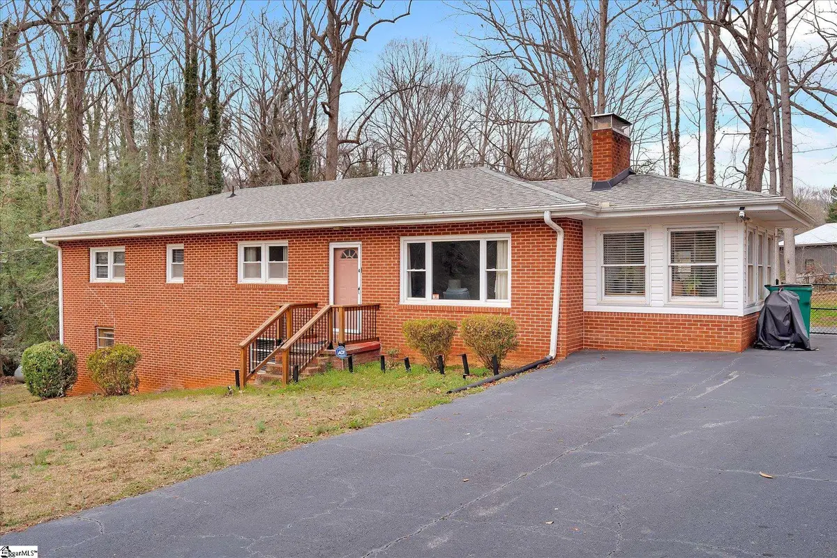 4 Laurel Lane, Marietta, SC 29661 - #1