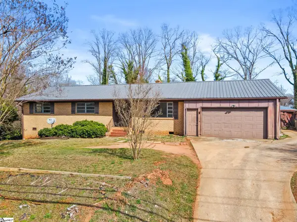 214 Hunts Bridge Road, Greenville, SC 29617