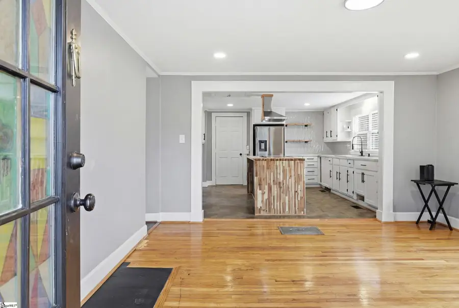 114 N Moore Street, Duncan, SC 29334-9619 - #2