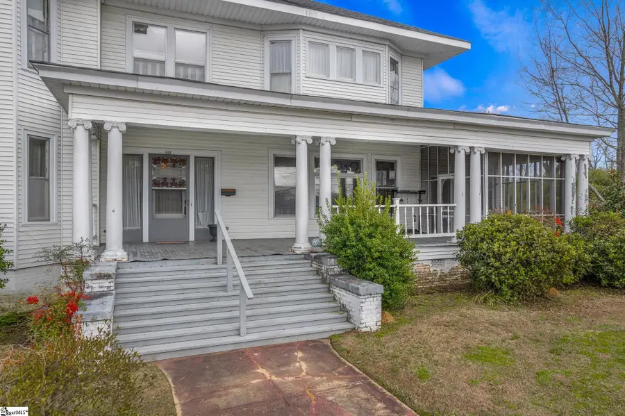 508 N Broad Street, Clinton, SC 29325 - #3