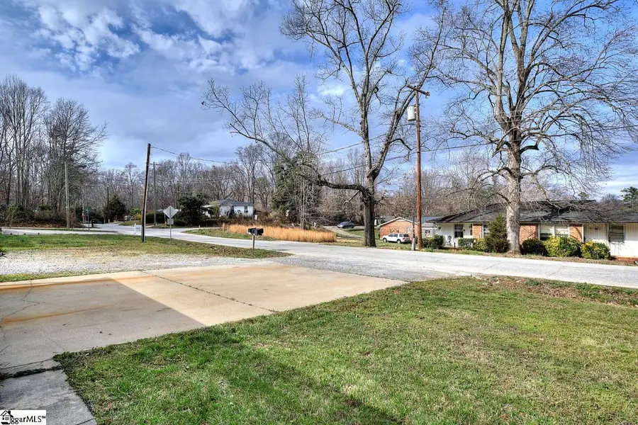 315 Ivydale Drive, Greenville, SC 29609 - #2