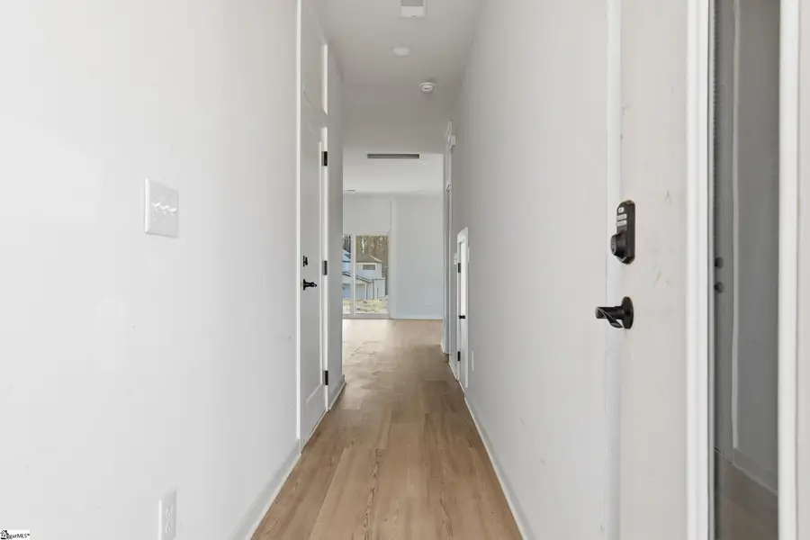 162 Buncombe Street, Woodruff, SC 29388 - #3