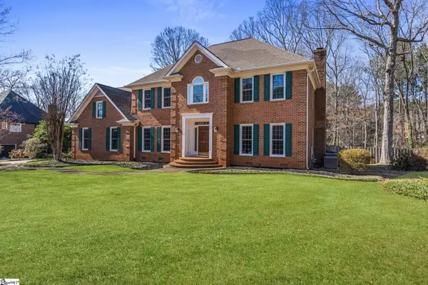 213 E Woodglen Road, Spartanburg, SC 29301