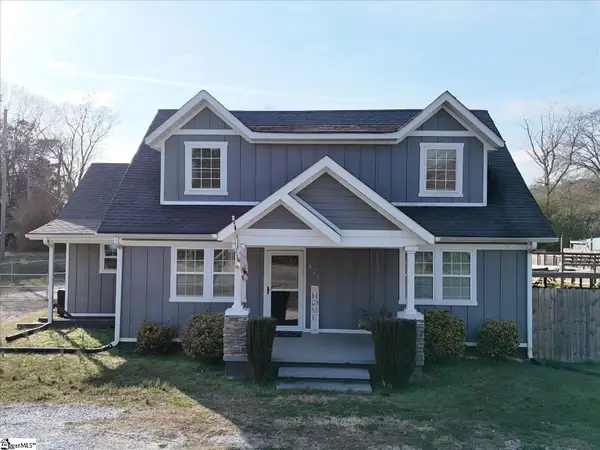 321 Pumpkintown Highway, Pickens, SC 29671