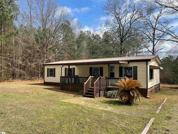 75 Edgewater Drive, Waterloo, SC 29384