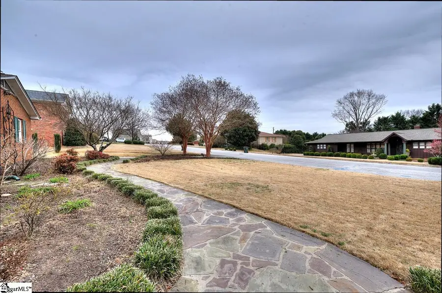 21 Gary Avenue, Taylors, SC 29687 - #2