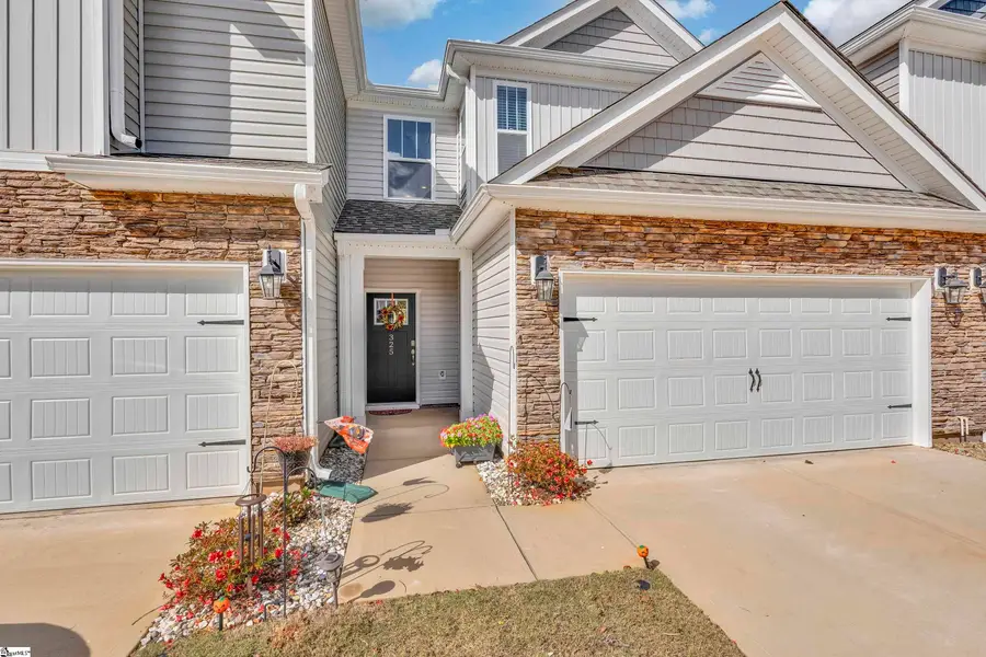 325 Cub Court, Greenville, SC 29609 - #2