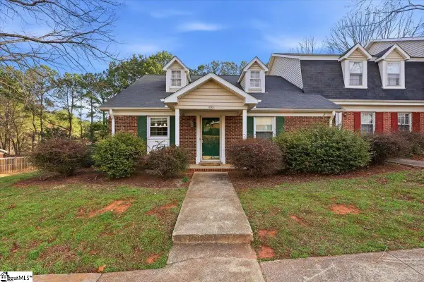 1001 Wenwood Circle, Greenville, SC 29607