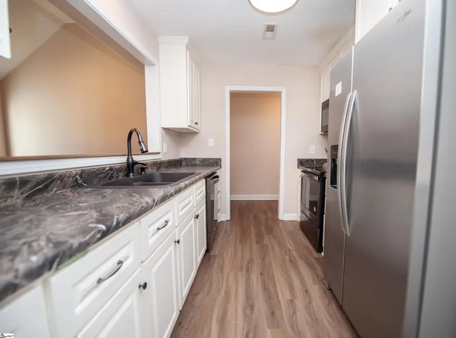 216 Hillcrest Drive, Gaffney, SC 29340 - #2